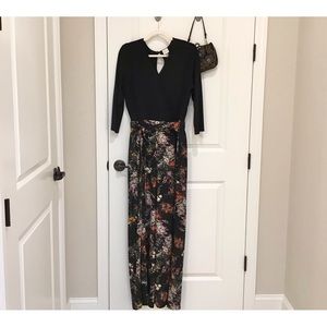 Cupio Faux-Wrap Black/Floral Jumpsuit Size Large, LIKE NEW